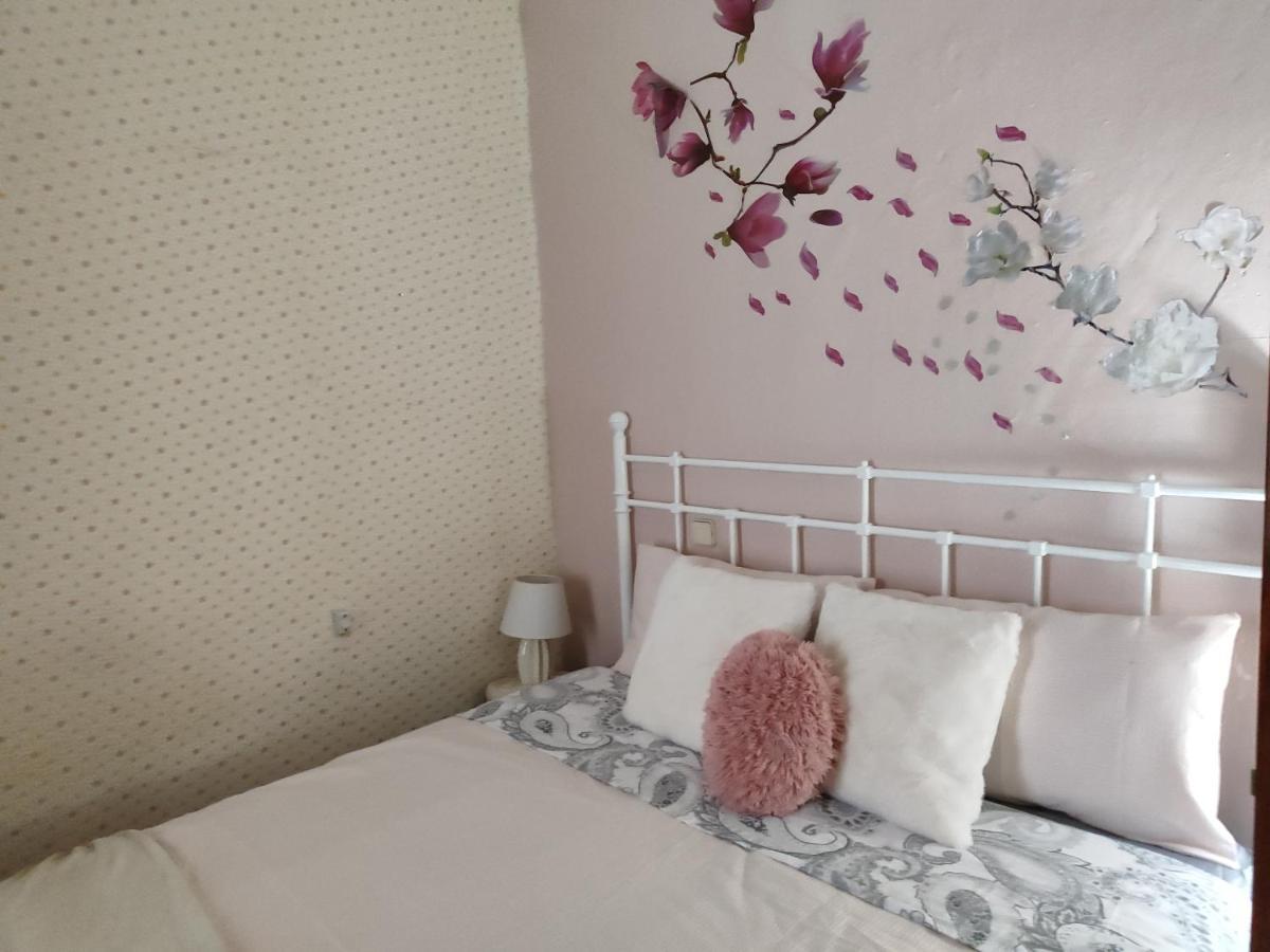 Habitacion Maravillosa En Apartamento Compartido Madrid Centro Bagian luar foto