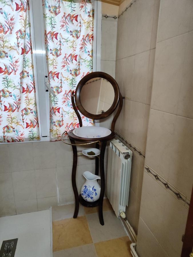 Habitacion Maravillosa En Apartamento Compartido Madrid Centro Bagian luar foto
